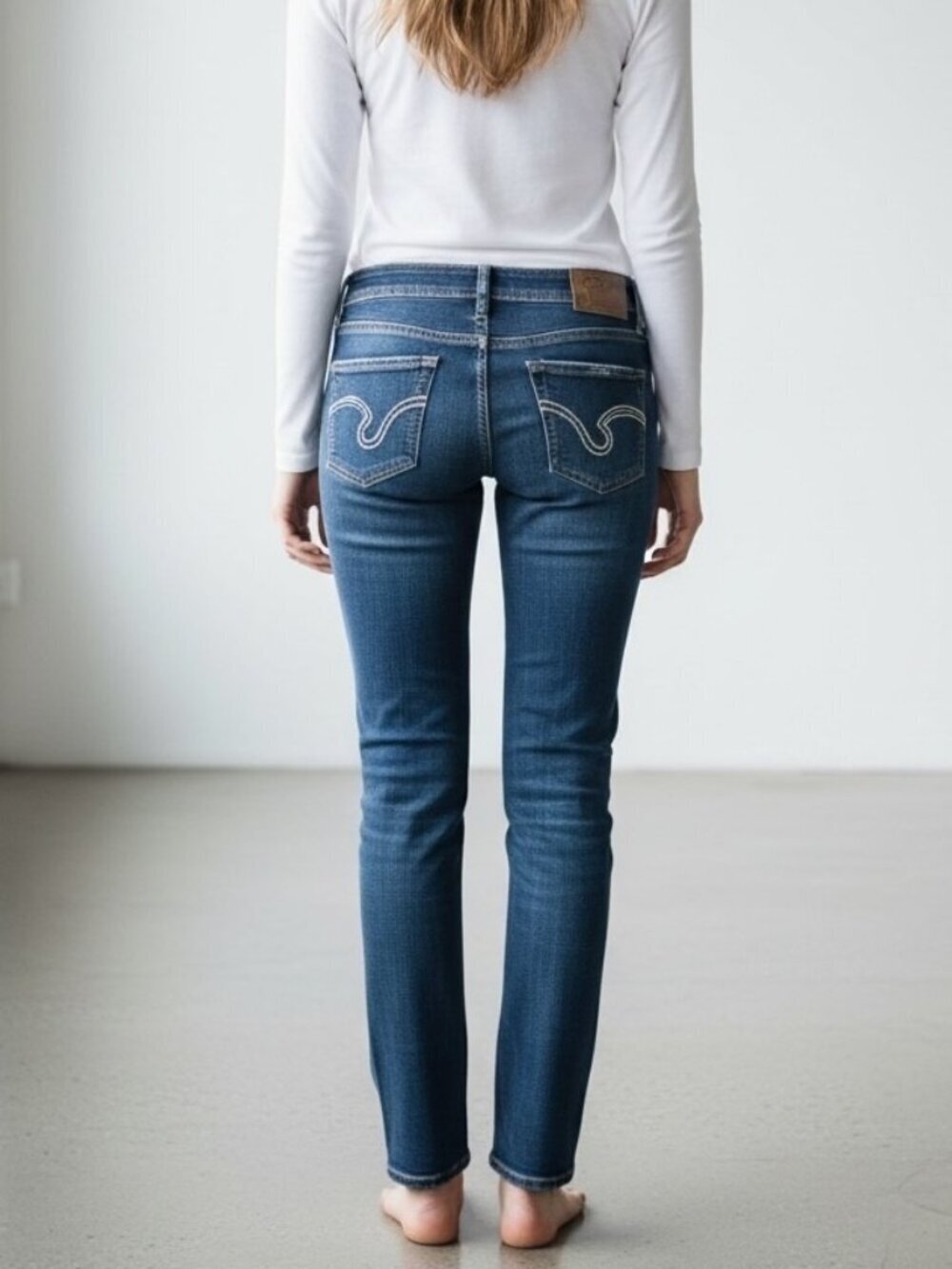 Silver Jeans Suki Mid Rise Baby Boot Jeans Dark Wash Stretch Denim 30x31